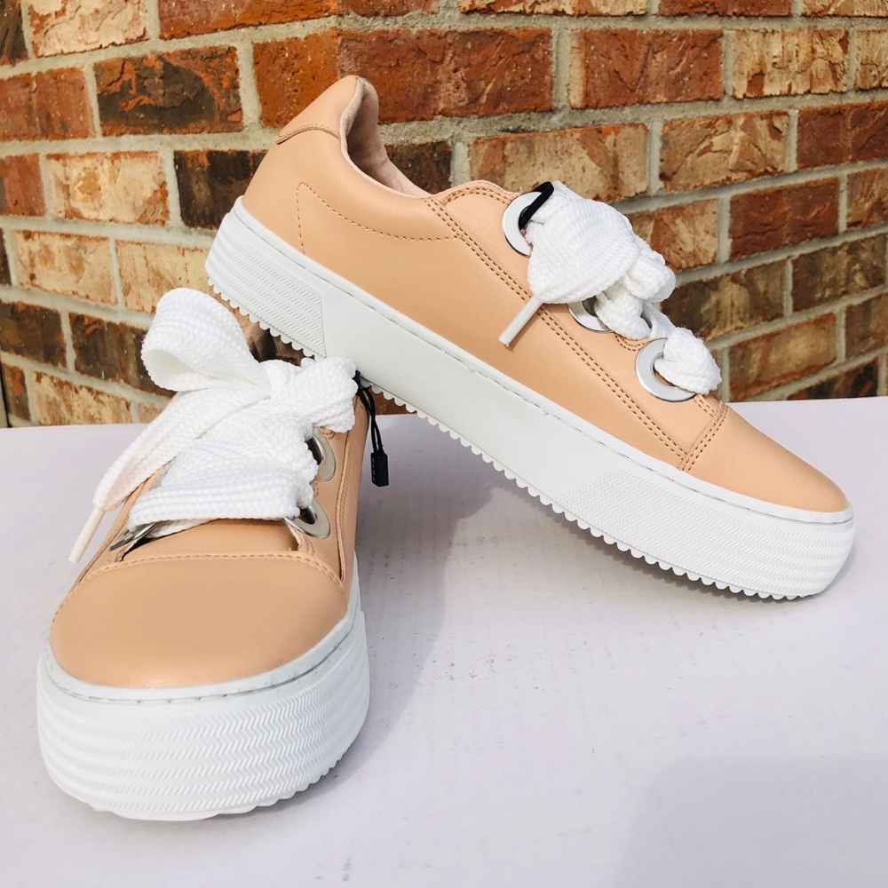 ❤️Zara Nude Sneakers Size 9 New With Tags
